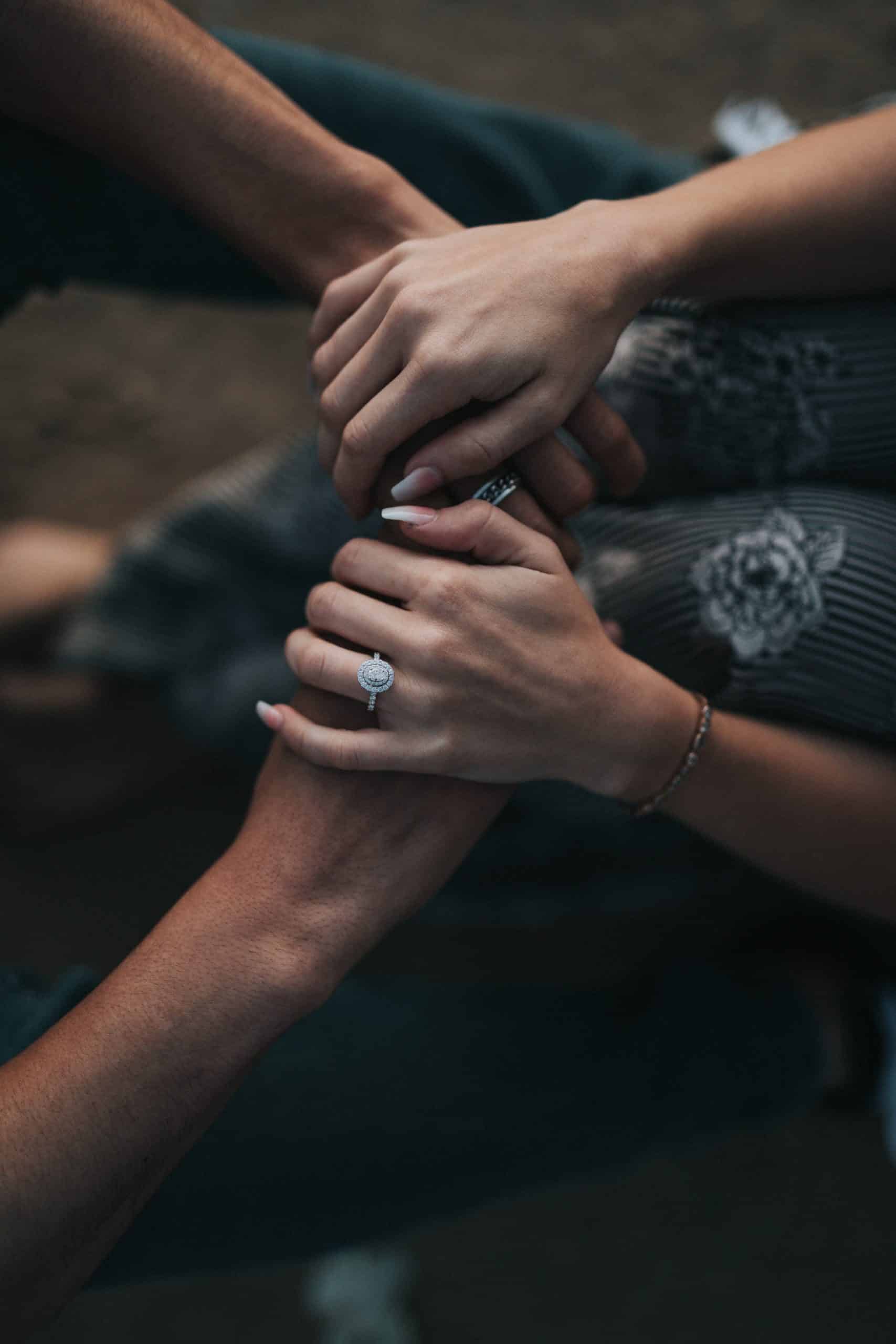 8 Ways Narcissists Avoid Answering Your Questions